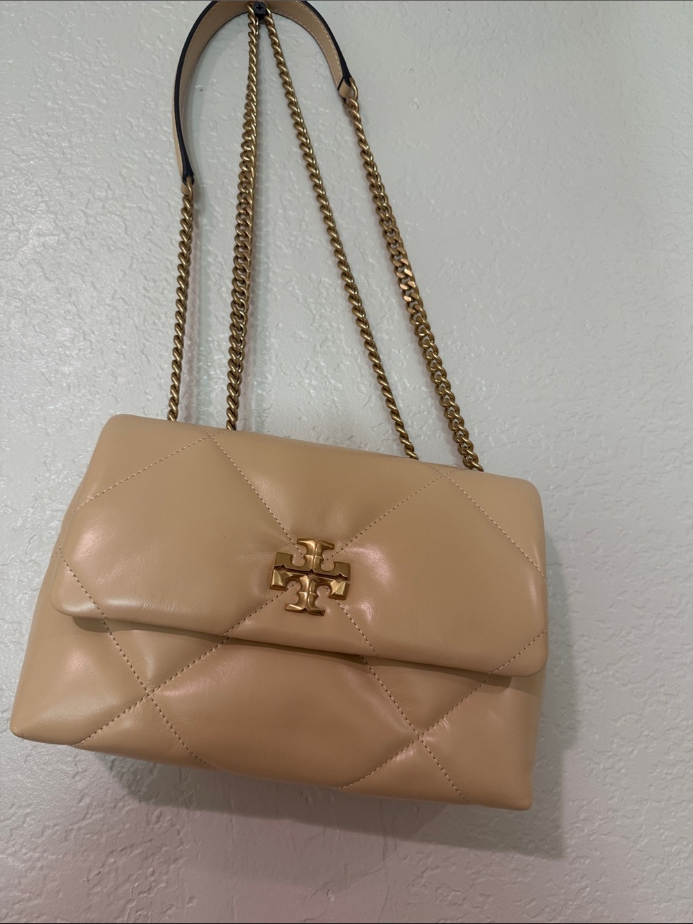 Tory Burch Kira Diamond Quilt Small Convertible Shoulder Bag Beige- new without